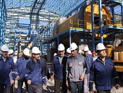  بازدید رئیس بنیاد مستضعفان از پروژه احداث کارخانه کنسانتره سنگ آهن فم سنگان 