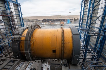 For the first time in the country The installation of a two-motor ball mill carries out by MSV Co. in Golgohar complex in Sirjan